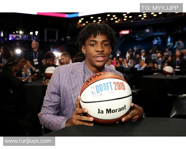 武汉网球队的崛起之路：从默默无闻到世界杯舞台的辉煌历程